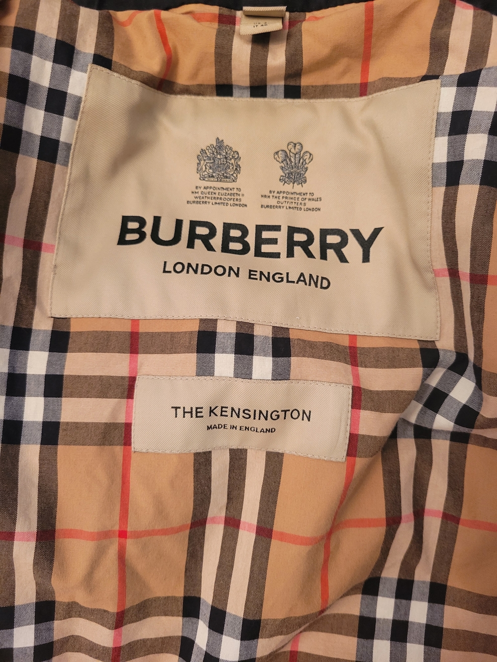 Burberry Trench Coat Jacket Double Breasted Quiet Luxury British Size 6 - Picture 9 of 11